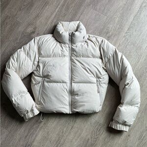 Aritzia TNA MEGA Puffer Jacket XXS
